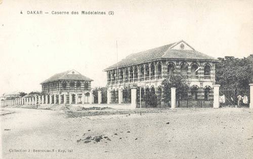 Carte postale : La Caserne des Madeleines