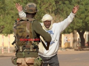 Côte d’Ivoire : arrestation de sept terroristes maliens présumés