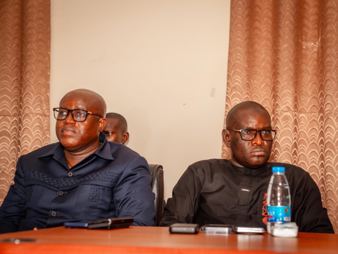 Photos/ Jean Baptiste TINE, Ministre de l’Intérieur et de la Sécurité publique au nouveau Gouverneur de Saint-Louis : "Votre expérience est un atout précieux pour la région" Photos/ Jean Baptiste TINE, Ministre de l’Intérieur et de la Sécurité publique au nouveau Gouverneur de Saint-Louis : "Votre expérience est un atout précieux pour la région"