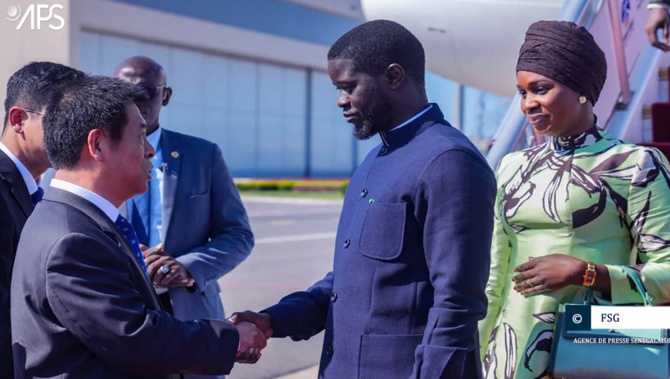 Coopération Sénégal-Chine : Les images de l’arrivée du président Bassirou Diomaye Faye à Beijing Coopération Sénégal-Chine : Les images de l’arrivée du président Bassirou Diomaye Faye à Beijing