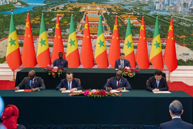 Visite d'État en Chine : Le Ministre Alioune Sall magnifie une étape décisive dans la construction d'une communauté sino-africaine Visite d'État en Chine : Le Ministre Alioune Sall magnifie une étape décisive dans la construction d'une communauté sino-africaine