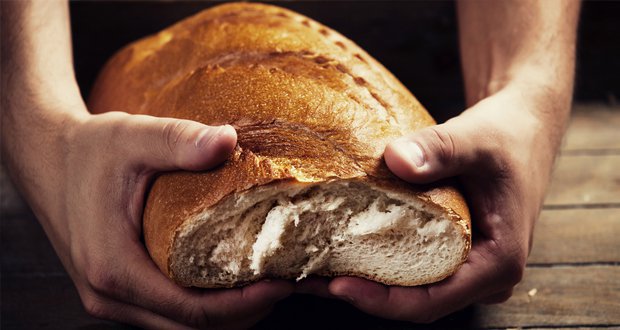 8 choses qui se produisent quand vous arrêtez de manger du pain