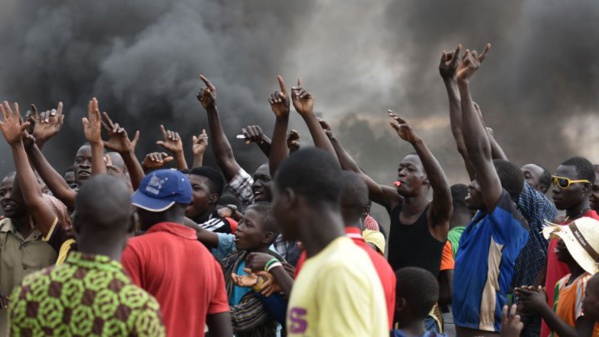 Coup d'Etat au Burkina: Bref regain de tensions à Ouagadougou mais les négociations se poursuivent