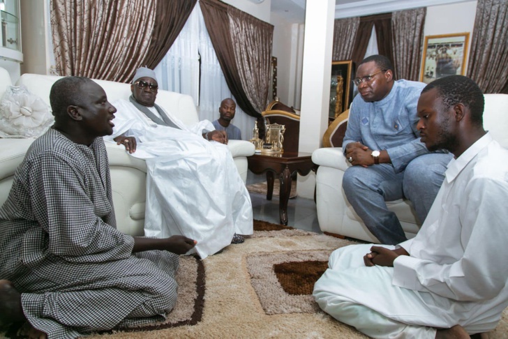 Photos / Touba : Moussa Balla Fofana, ministre de l’Urbanisme, des Collectivités territoriales et de l’Aménagement des territoires, au chevet des sinistrés Photos / Touba : Moussa Balla Fofana, ministre de l’Urbanisme, des Collectivités territoriales et de l’Aménagement des territoires, au chevet des sinistrés