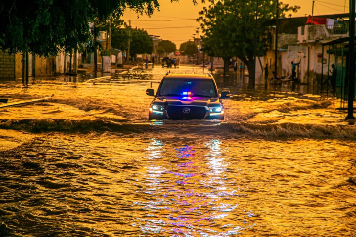 Photos / Touba : Moussa Balla Fofana, ministre de l’Urbanisme, des Collectivités territoriales et de l’Aménagement des territoires, au chevet des sinistrés Photos / Touba : Moussa Balla Fofana, ministre de l’Urbanisme, des Collectivités territoriales et de l’Aménagement des territoires, au chevet des sinistrés