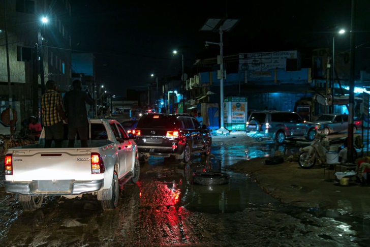 Photos / Touba : Moussa Balla Fofana, ministre de l’Urbanisme, des Collectivités territoriales et de l’Aménagement des territoires, au chevet des sinistrés Photos / Touba : Moussa Balla Fofana, ministre de l’Urbanisme, des Collectivités territoriales et de l’Aménagement des territoires, au chevet des sinistrés