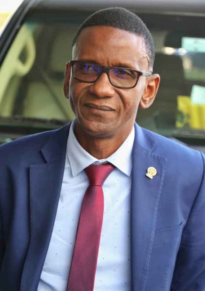 Le professeur Chérif Baldé, président du Mouvement Médina Yoro Foula en Marche, officialise son soutien au camp présidentiel