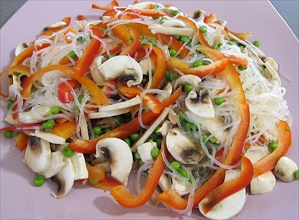 Vermicelle de riz et crevettes en salade