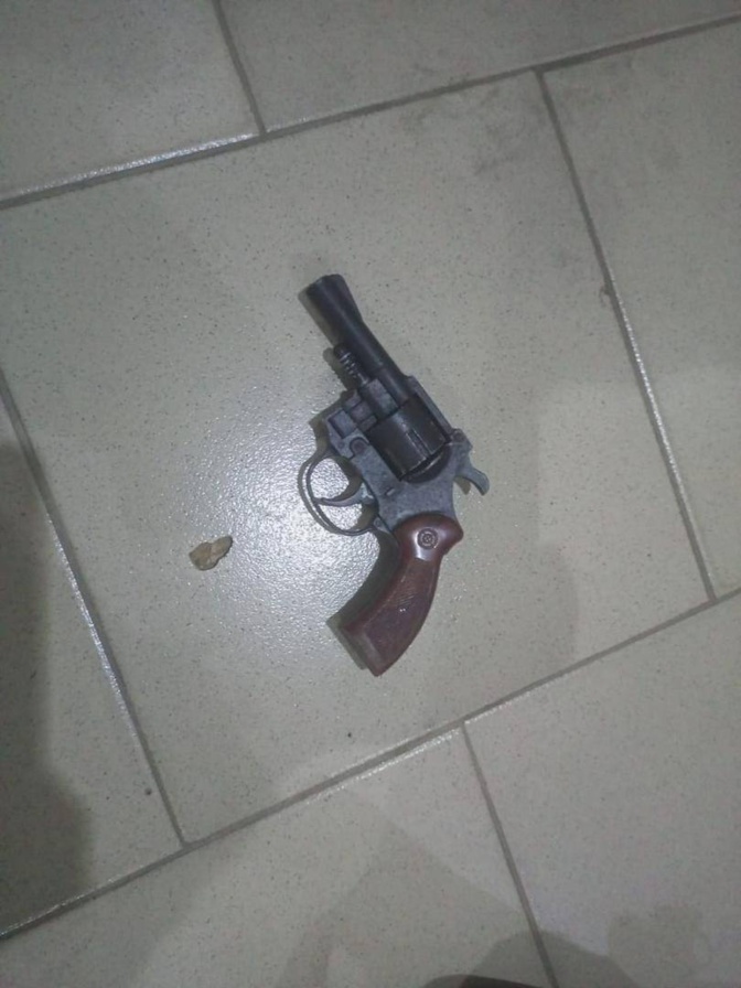 Opération de sécurisation à Keur Massar : 84 interpellations et 18 véhicules immobilisés (Photos) Opération de sécurisation à Keur Massar : 84 interpellations et 18 véhicules immobilisés (Photos)