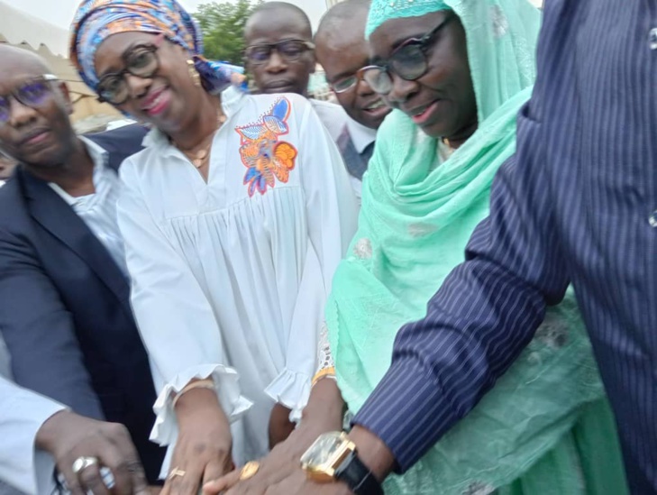 Photos/ Colobane: Pose de la Première pierre d'un Centre de santé, doté d’un laboratoire d’analyses d’un coût de 2 milliards de FCfa Photos/ Colobane: Pose de la Première pierre d'un Centre de santé, doté d’un laboratoire d’analyses d’un coût de 2 milliards de FCfa