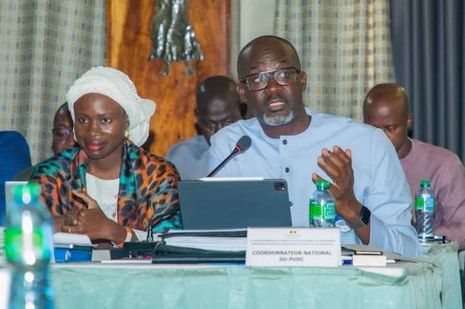 Photos : Le Ministre Maïmouna Dièye lance l’évaluation des programmes nationaux de son Ministère Photos : Le Ministre Maïmouna Dièye lance l’évaluation des programmes nationaux de son Ministère