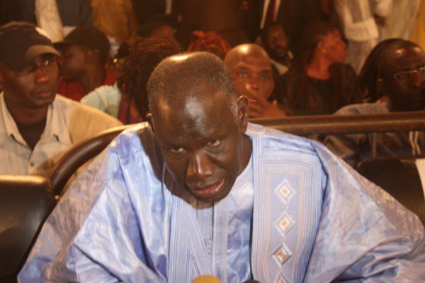 Mbagick Ndiaye pleure la disparition de Moussa Ngom : "C’est le monde de la culture en général et de la musique en particulier qui est en deuil"