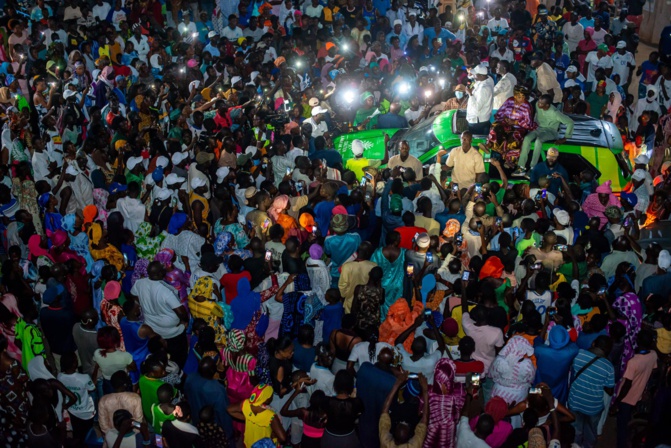 Amadou Ba aborde la crue du fleuve devant les populations de Kidira : «8 milliards est insuffisant pour gérer cette question» Amadou Ba aborde la crue du fleuve devant les populations de Kidira : «8 milliards est insuffisant pour gérer cette question»