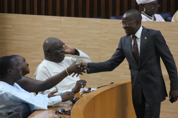 Abdou Mbow "choqué" par les propos de Doudou Wade 