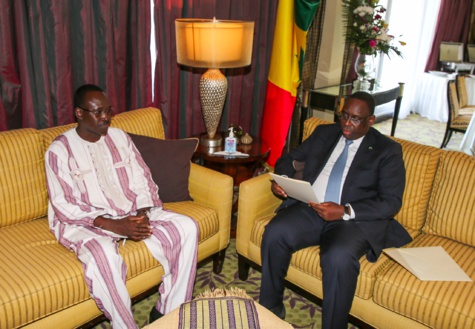 Dénouement de la crise burkinabè: Isaac Zida magnifie le rôle de Macky Sall 