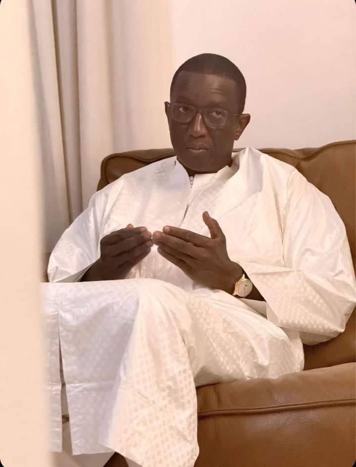 Photos : Amadou BA chez la famille de Mamadou Moustapha Ba Photos : Amadou BA chez la famille de Mamadou Moustapha Ba