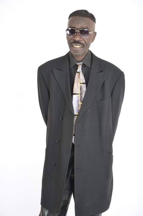 Arrêt sur images: Le look d’enfer de Souleymane Faye