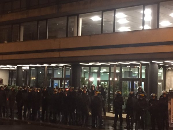 Un journaliste de BuzzFeed agressé lors d’un rassemblement de la Ligue de Défense Juive