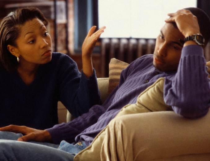 10 raisons évidentes qui poussent les maris à voir ailleurs