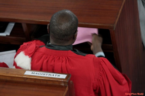 Convaincu d’être l’objet d’une cabale : Ce magistrat relevé de son siège, écrit au Président Sall pour que justice lui soit rendue