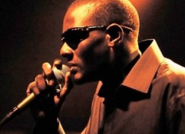 Confidence du chanteur Ablaye Mbaye : « Dorénavant, Baba Maal est mon père, mon frère, mon oncle »