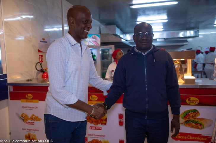Une bonne nouvelle annoncée au COUD : Djolof Chicken débarque au campus social... Une bonne nouvelle annoncée au COUD : Djolof Chicken débarque au campus social...
