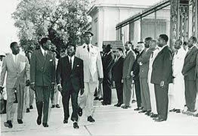 Crise du 17 Décembre 1962 : Le Général Amadou Fall, premier CEMGA du Sénégal et la politisation de l’armée