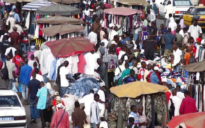Arrêt de la friperie, une catastrophe économique, mais aussi pour les couches vulnérables : Le marché de Colobane met en garde Serigne Guèye