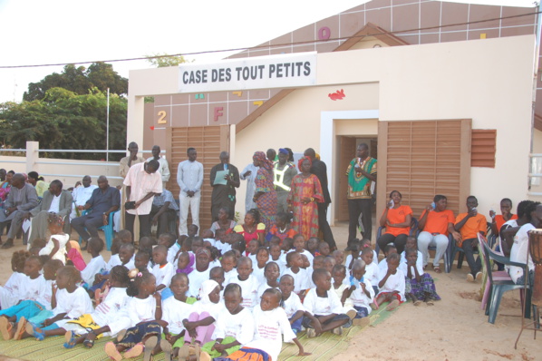 Photos - Kaolack : Thérèse Faye Diouf inaugure la Case des Tout-Petits de Gamboul Thiomby