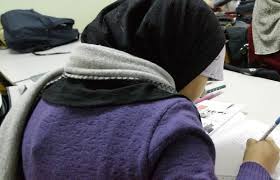 Une élève exclue pour "port de voile" au groupe scolaire Les flamboyants