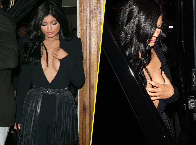 Photos : Kylie Jenner ultra-décolletée, elle n'assume pas à 100 %