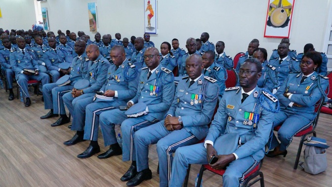 Célébration de la JID 2025 à Ziguinchor : Une mobilisation autour des Douanes pour un avenir prometteur Célébration de la JID 2025 à Ziguinchor : Une mobilisation autour des Douanes pour un avenir prometteur