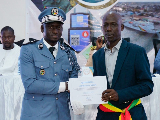 Célébration de la JID 2025 à Ziguinchor : Une mobilisation autour des Douanes pour un avenir prometteur Célébration de la JID 2025 à Ziguinchor : Une mobilisation autour des Douanes pour un avenir prometteur