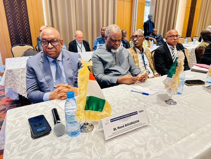 Photos / 8e Conférence du REFRAM : Alioune Sall invite les régulateurs francophones à se pencher sur un nouveau modèle intégrant les enjeux du numérique Photos / 8e Conférence du REFRAM : Alioune Sall invite les régulateurs francophones à se pencher sur un nouveau modèle intégrant les enjeux du numérique