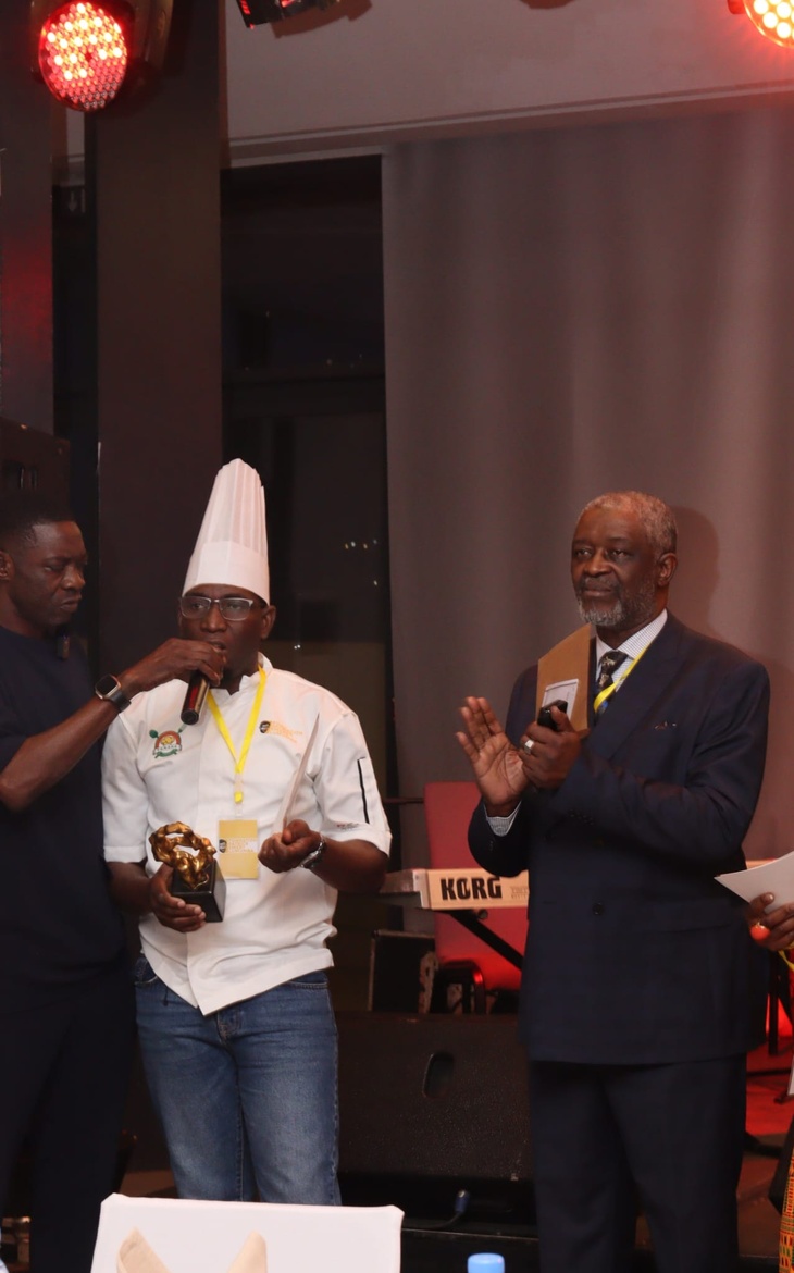 Photos/ Remise prix Patrice Lumumba de Gastronomie : Baba Maal met les petits plats dans les grands Photos/ Remise prix Patrice Lumumba de Gastronomie : Baba Maal met les petits plats dans les grands