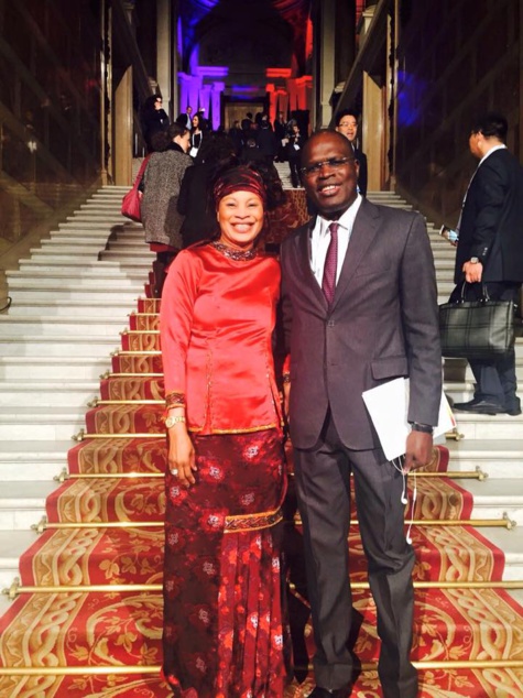Khalifa Sall et sa sœur Aïssata Tall Sall au sommet sur le climat (Cop21) à Paris