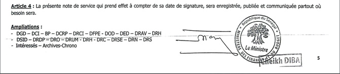 Mutation d’Inspecteurs des Douanes : Les agents des Douanes ci-dessus désignés, reçoivent leurs mutations Mutation d’Inspecteurs des Douanes : Les agents des Douanes ci-dessus désignés, reçoivent leurs mutations