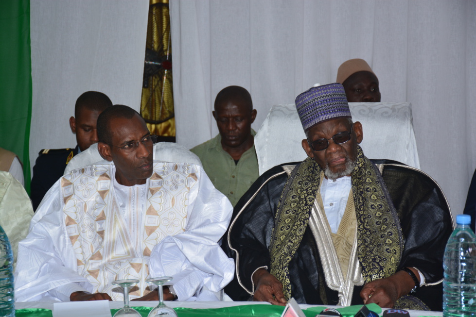 Photos -  Cérémonie officielle du Maouloud à Médina Baye : « C’est un rendez-vous de haute spiritualité et d’une reconnaissance envers Allah», selon Abdoulaye Daouda Diallo