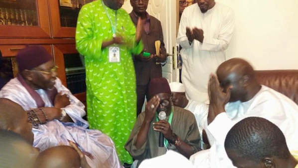Vidéo-Visite du patron de Rewmi à Tivaouane: Ce que Serigne Abdoul Aziz Al Amine a dit à Idrissa Seck