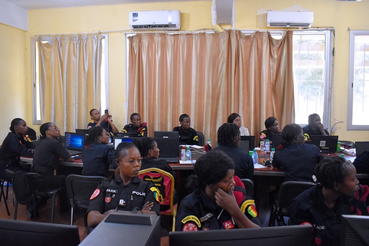 Photos/ Journée internationale des droits de la femme : La Police nationale célèbre, ce 8 mars 2025 Photos/ Journée internationale des droits de la femme : La Police nationale célèbre, ce 8 mars 2025