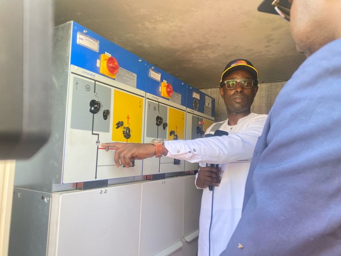 Photos/ Accès universel à l’électricité dans 9 villes du Sénégal notamment Joal, Ngazobil et Pointe-Sarène : Plus de 43 milliards mobilisés Photos/ Accès universel à l’électricité dans 9 villes du Sénégal notamment Joal, Ngazobil et Pointe-Sarène : Plus de 43 milliards mobilisés