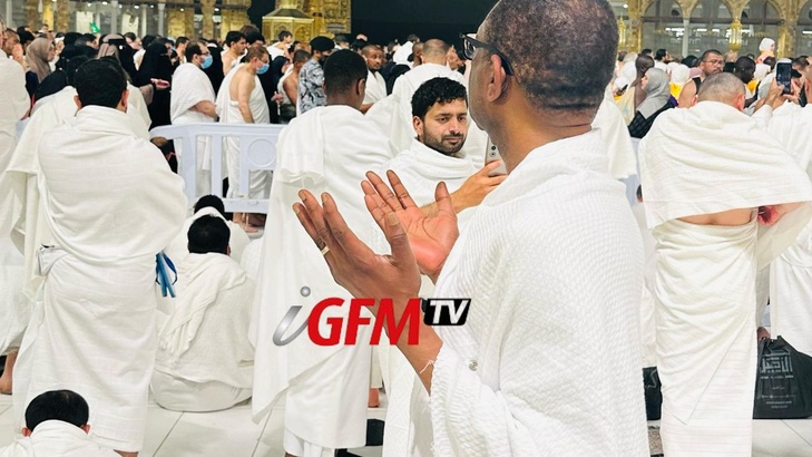 Photo + Vidéo I Youssou Ndour, artiste international et homme d’affaires, en Oumra à la Mecque Photo + Vidéo I Youssou Ndour, artiste international et homme d’affaires, en Oumra à la Mecque