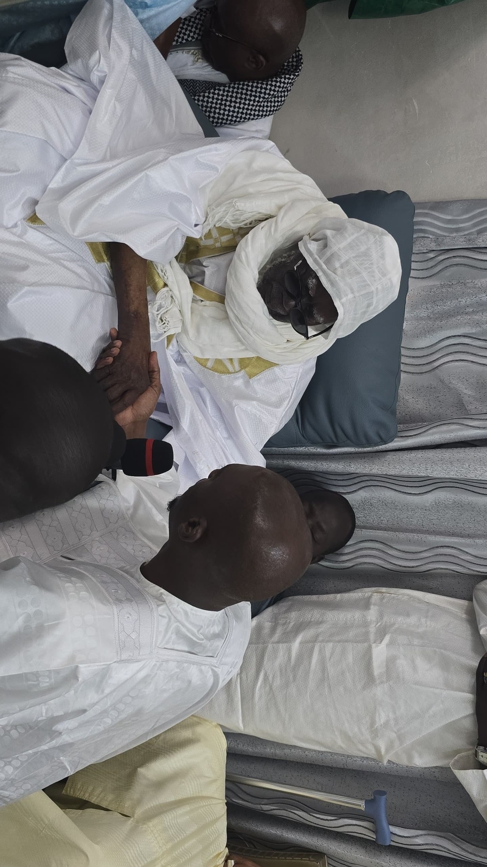 Visite du Directeur général de l'Apix à Touba : Un engagement ferme pour la Zone industrielle de l'artisanat (Ziar) Visite du Directeur général de l'Apix à Touba : Un engagement ferme pour la Zone industrielle de l'artisanat (Ziar)