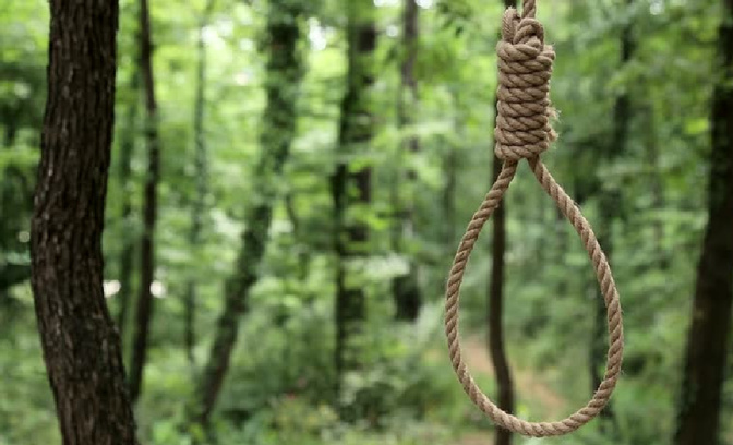 Drame à Ndioukoune : Un maçon retrouvé pendu à un baobab, après un différend professionnel