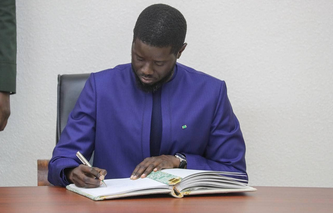 Concessions minières :  Le chef de l’Etat annule deux décrets signés par l'ancien président Macky Sall