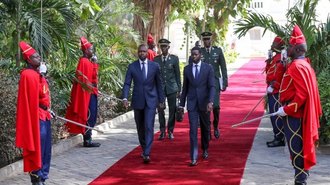 Quand le vent du Sunugal souffla sur le baobab : Le grand conte des un (1) an de pouvoir  (Par Abdoul K Diédhiou)