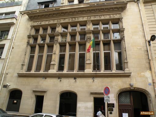 Consulat du Sénégal à Naples: Attention danger 