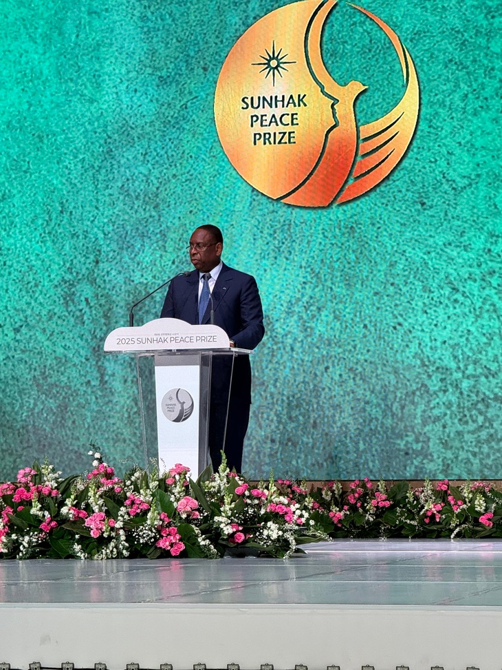 Vidéo + Photos / Sommet de la Fédération pour la Paix universelle à Séoul : Macky Sall rencontre M. Ban Ki Moon, ancien SG de l’ONU