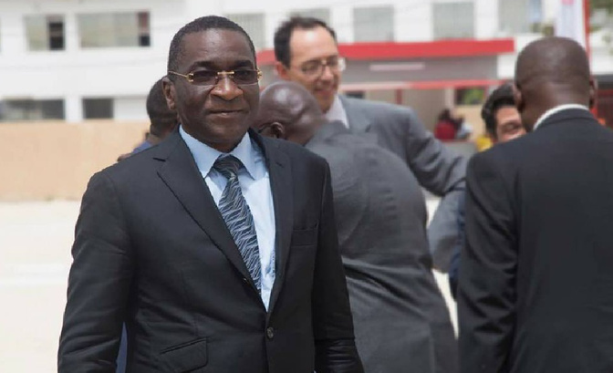 Possible mesure d’interdiction à l’AIBD : Mamadou Racine Sy empêché de quitter le territoire