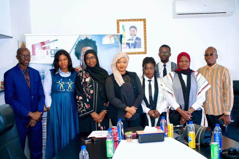 Signature d'une convention entre le FONGIP et KAAY JOB Signature d'une convention entre le FONGIP et KAAY JOB